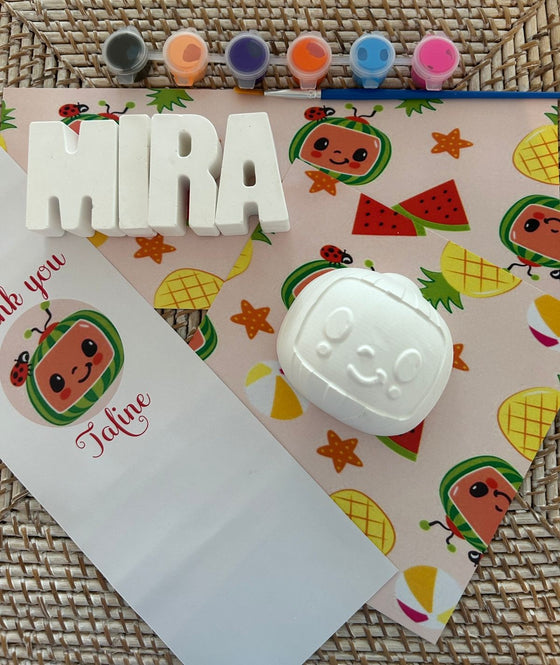 Personalized Plaster Name kit + One character party favor