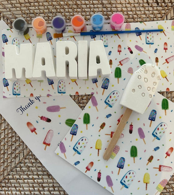 Personalized Plaster Name kit + One character party favor