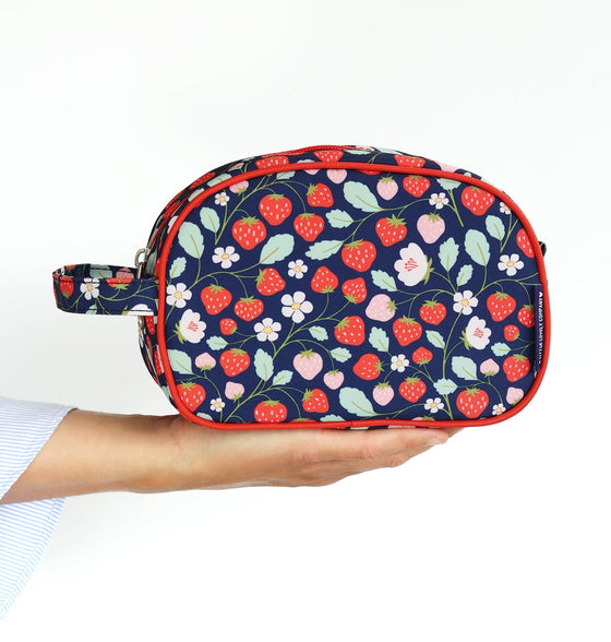 Kids Toiletry bag - Strawberries